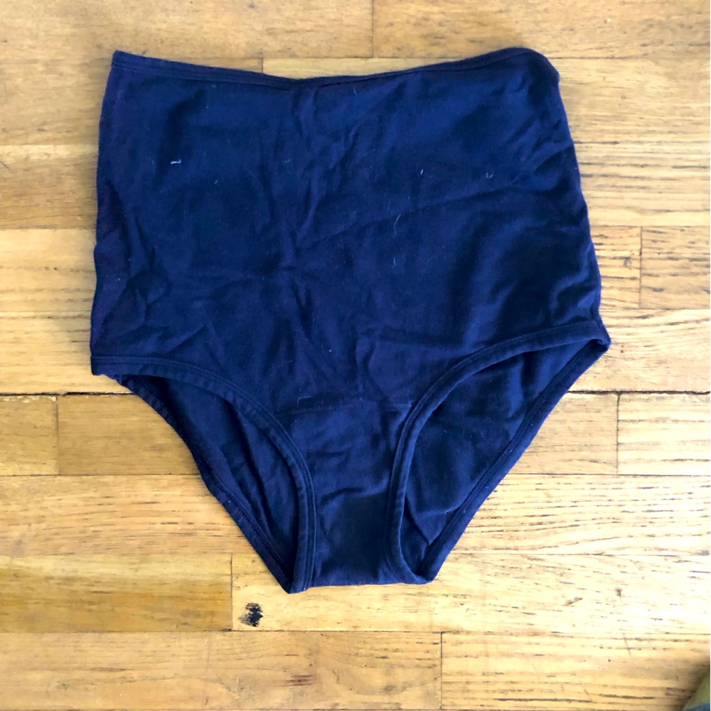 Arq high rise undies navy